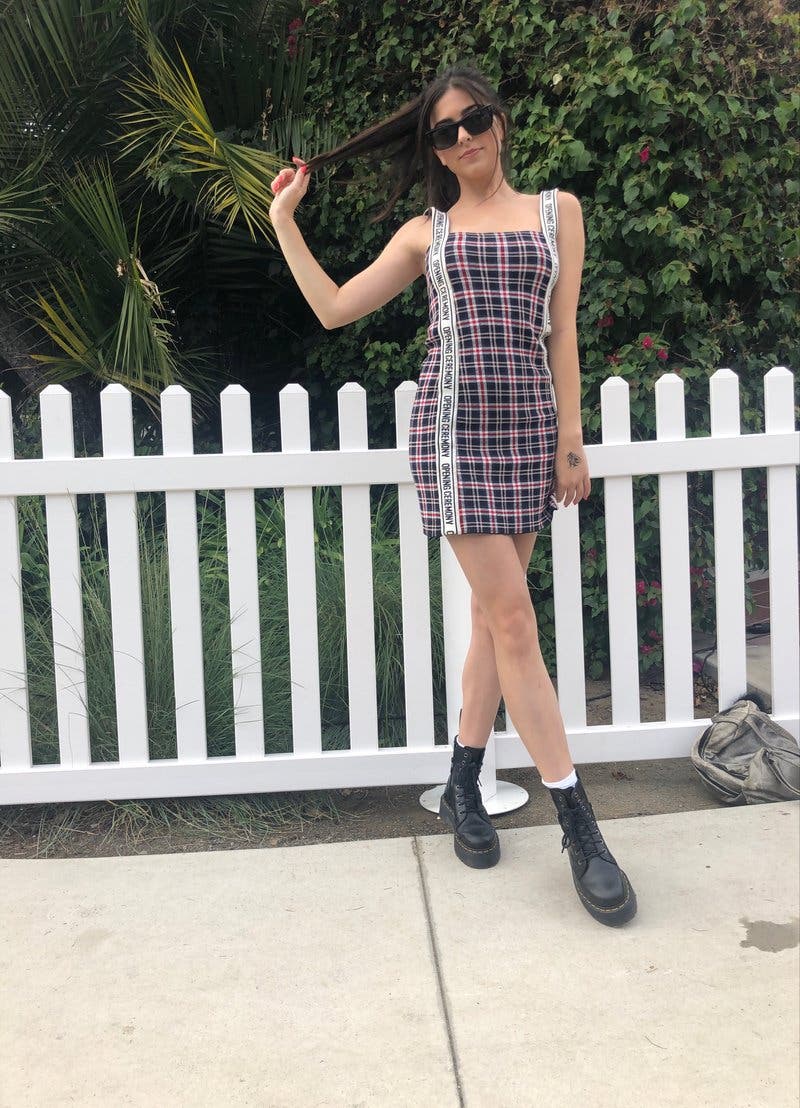 review thumbnail images 16