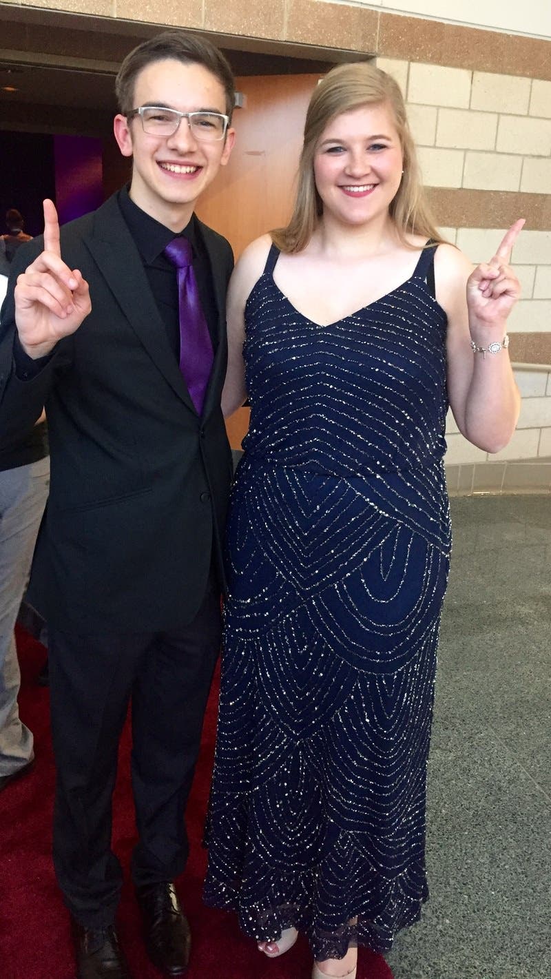 review thumbnail images 0