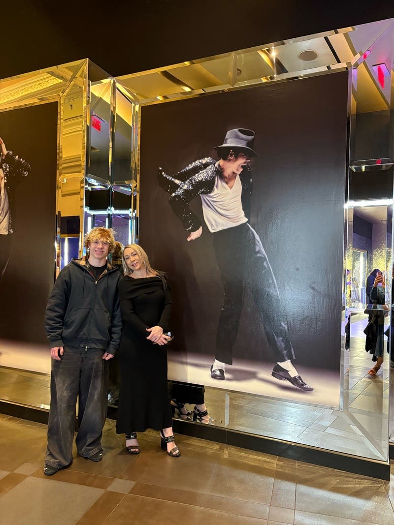 review thumbnail images 0