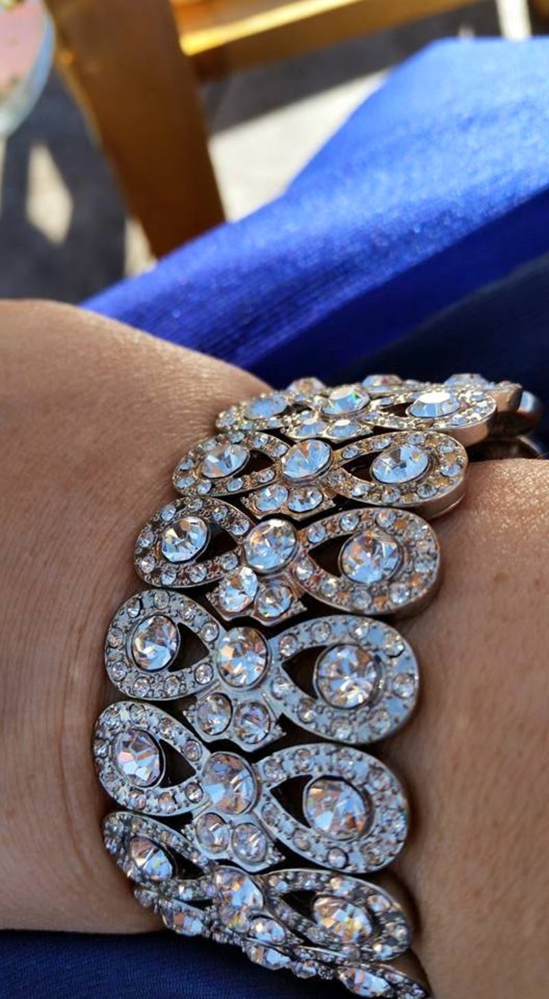 review thumbnail images 18