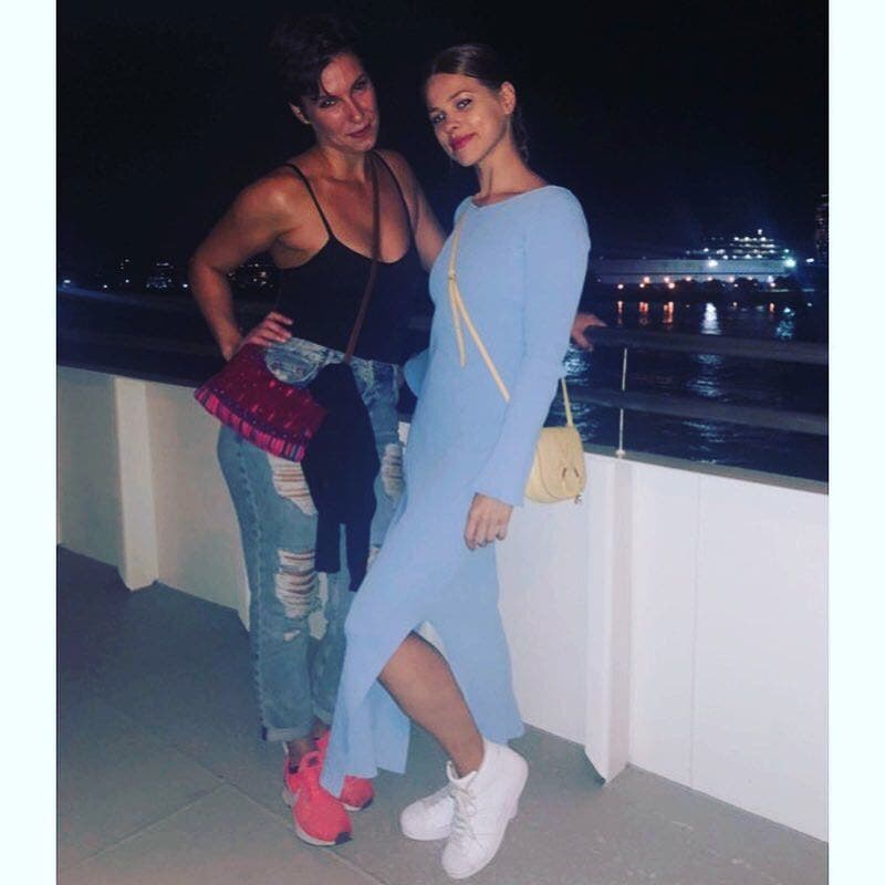 review thumbnail images 13