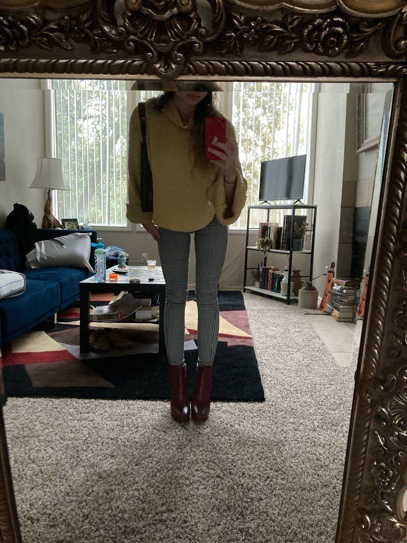 Ava