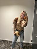 review thumbnail images 18