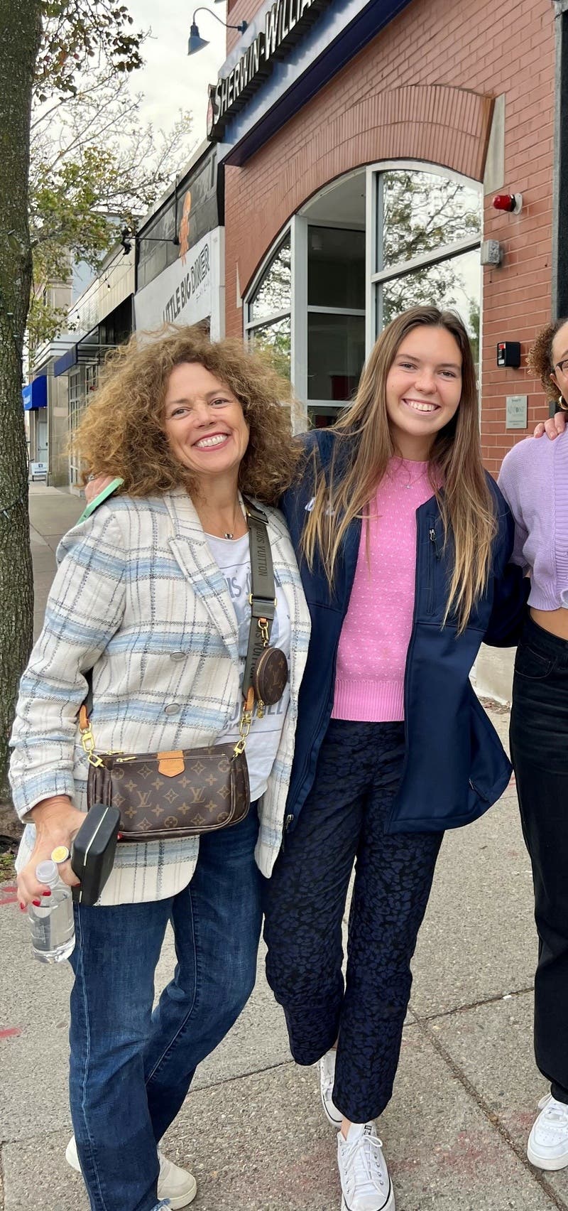 review thumbnail images 7