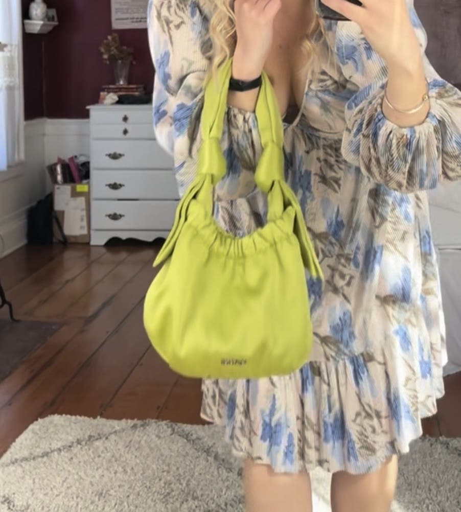 【セール】国内入荷済み♪Ganni Occasion Small Hobo セール】国内入荷済み♪Ganni Occasion Ruched Top Handle Bag