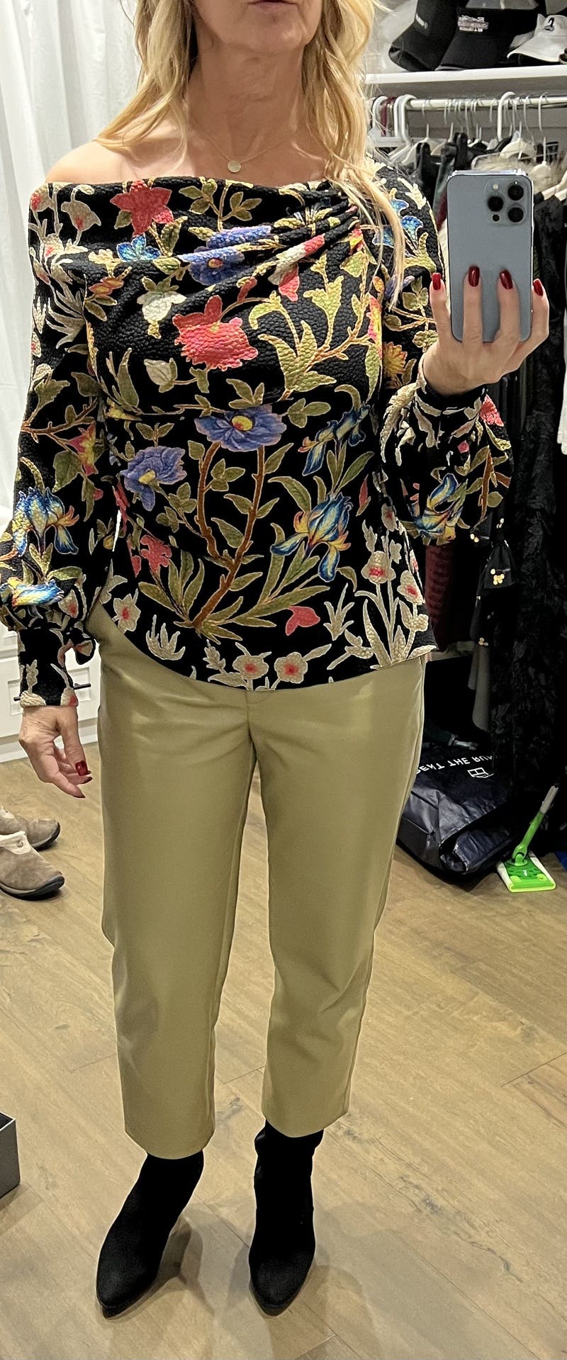 review thumbnail images 0