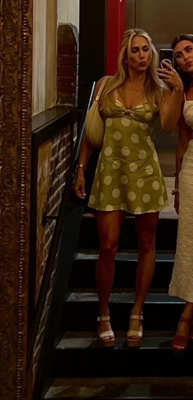 review thumbnail images 0