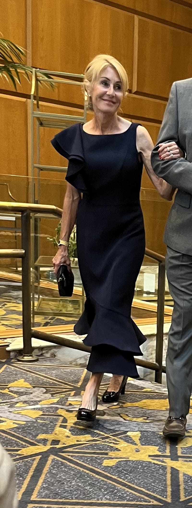 review thumbnail images 12