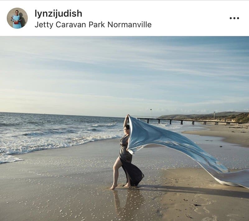 review thumbnail images 0