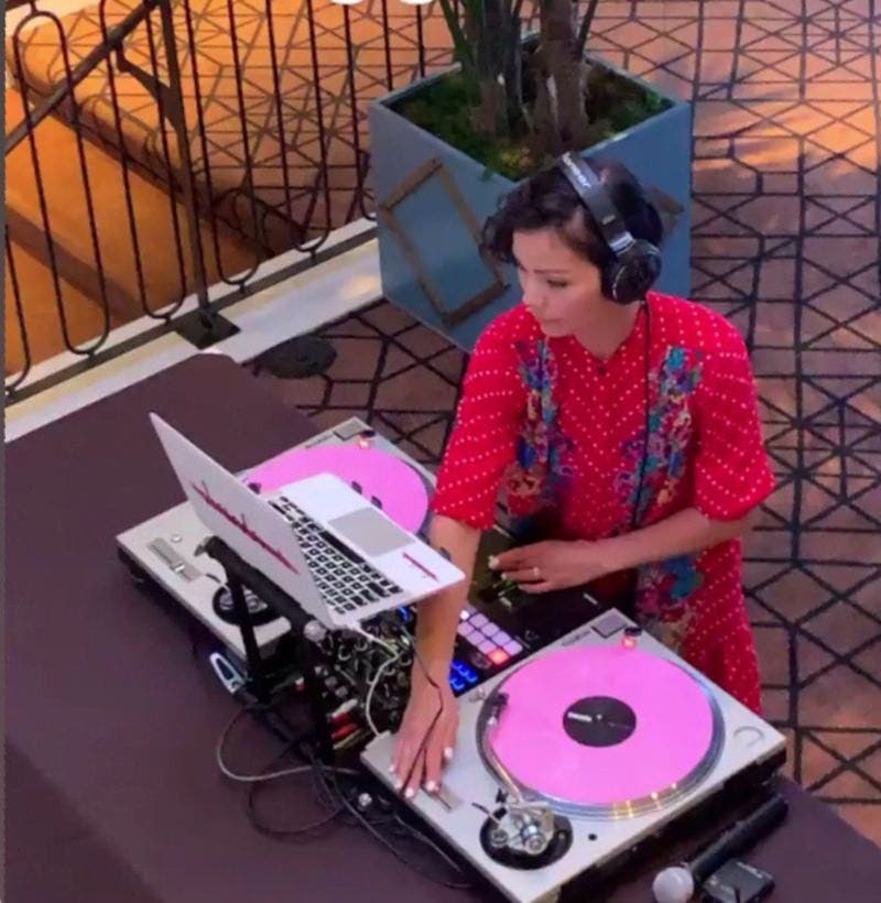 review thumbnail images 6