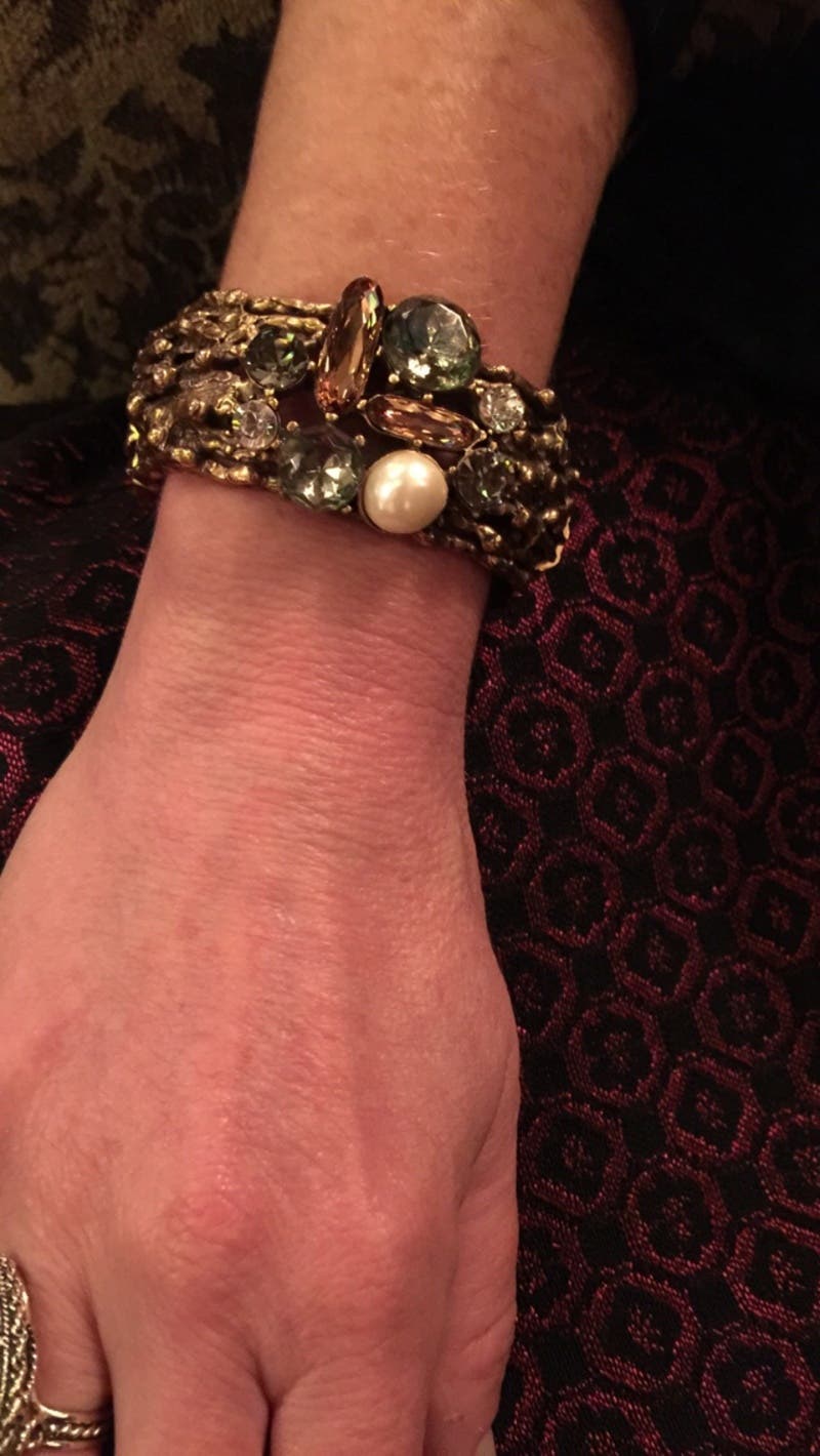 review thumbnail images 0