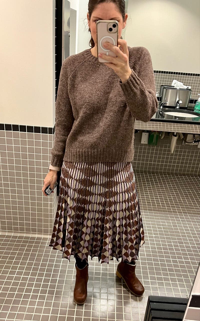 【Baum und Pferdgarten】 Cyrillaプリーツミディスカート Cyrilla Skirt by Baum und Pferdgarten | Rent the Runway