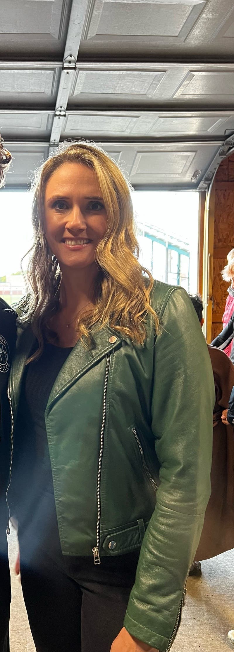 review thumbnail images 2