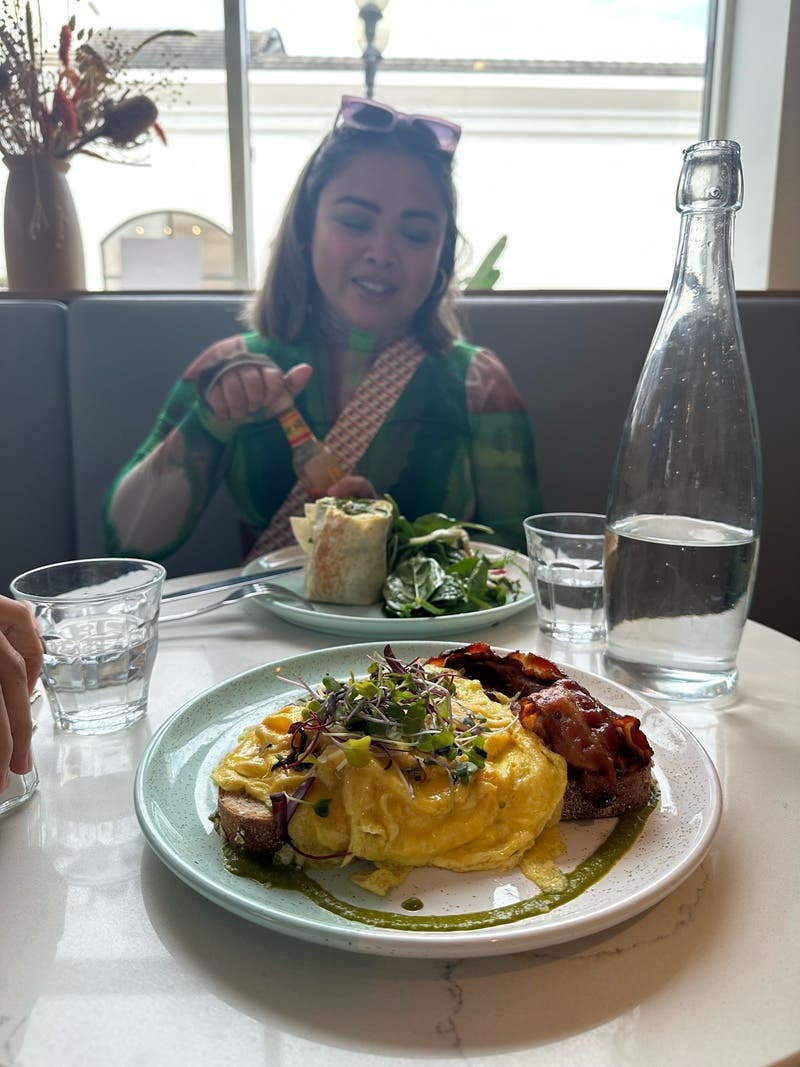 review thumbnail images 0