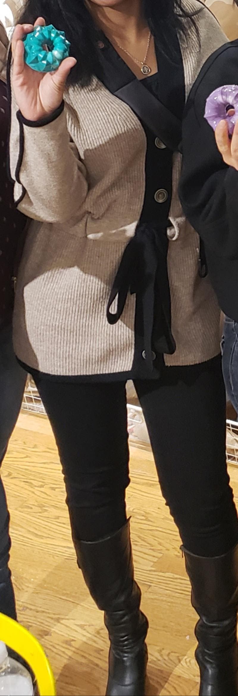 review thumbnail images 8