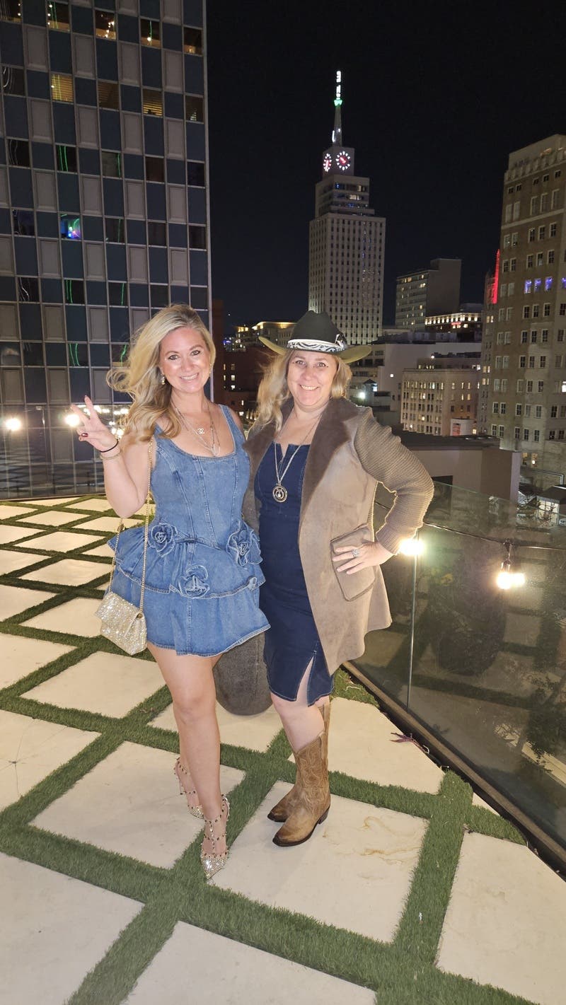 review thumbnail images 0