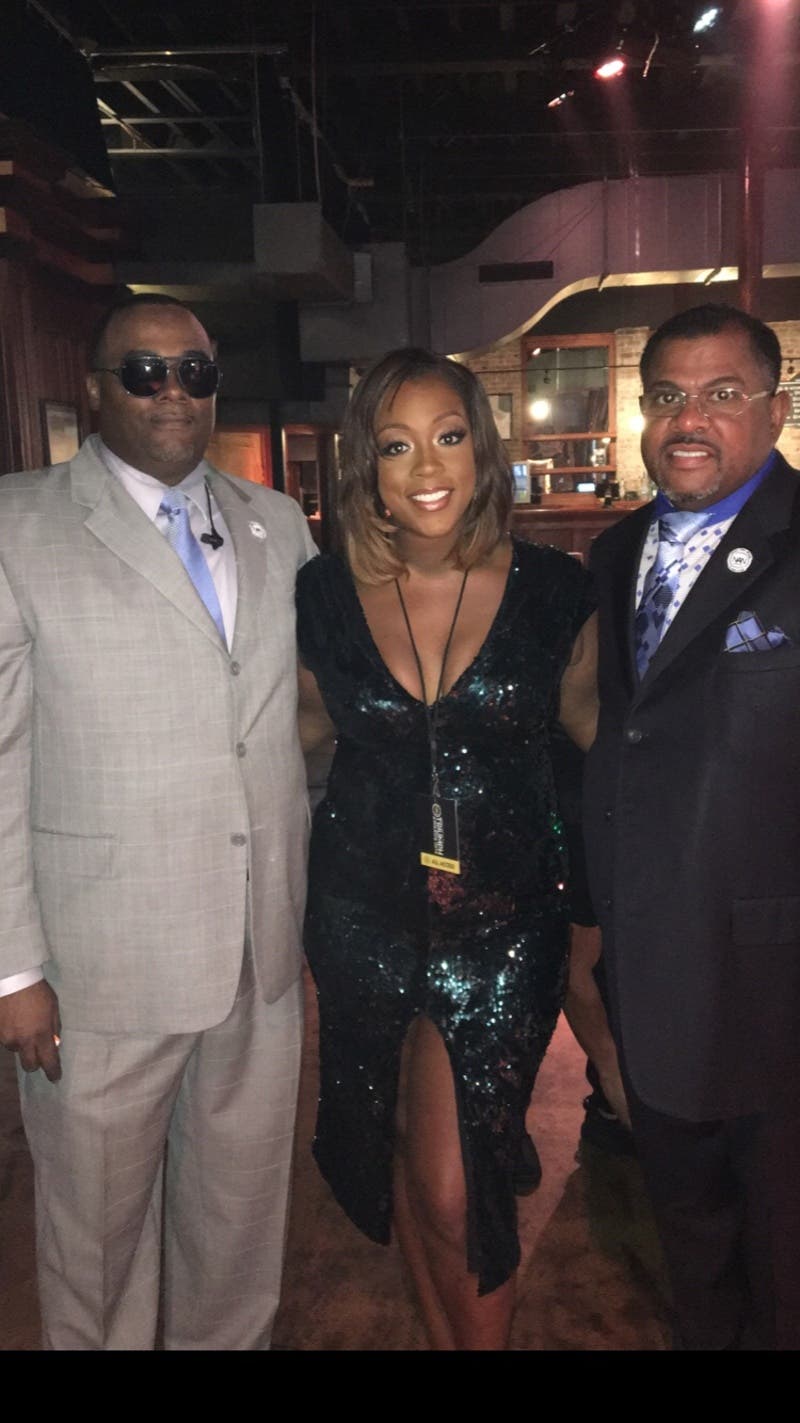 review thumbnail images 17