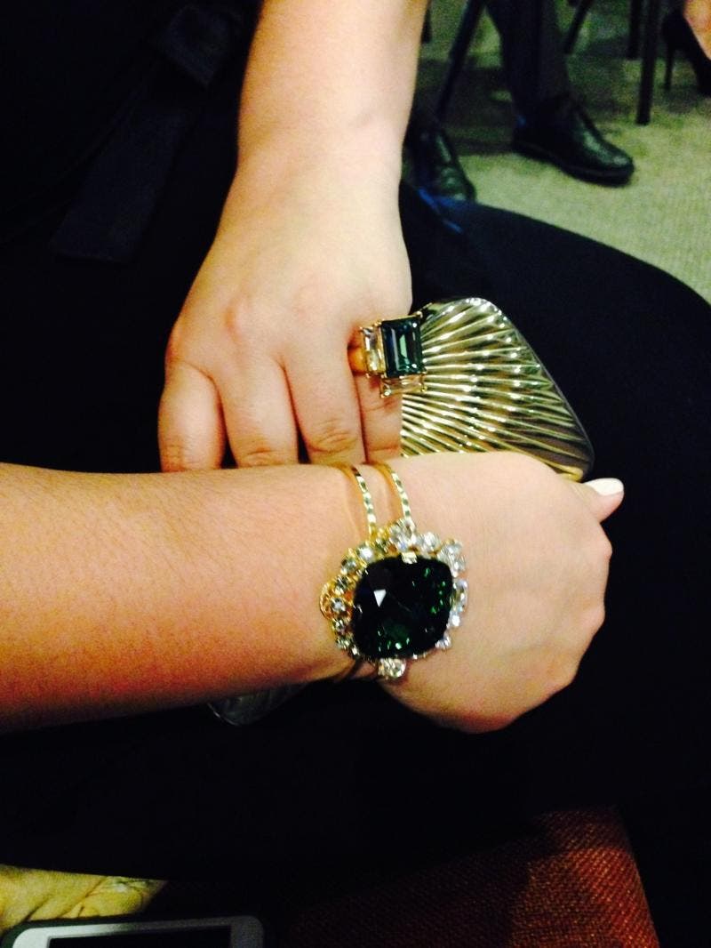 review thumbnail images 1