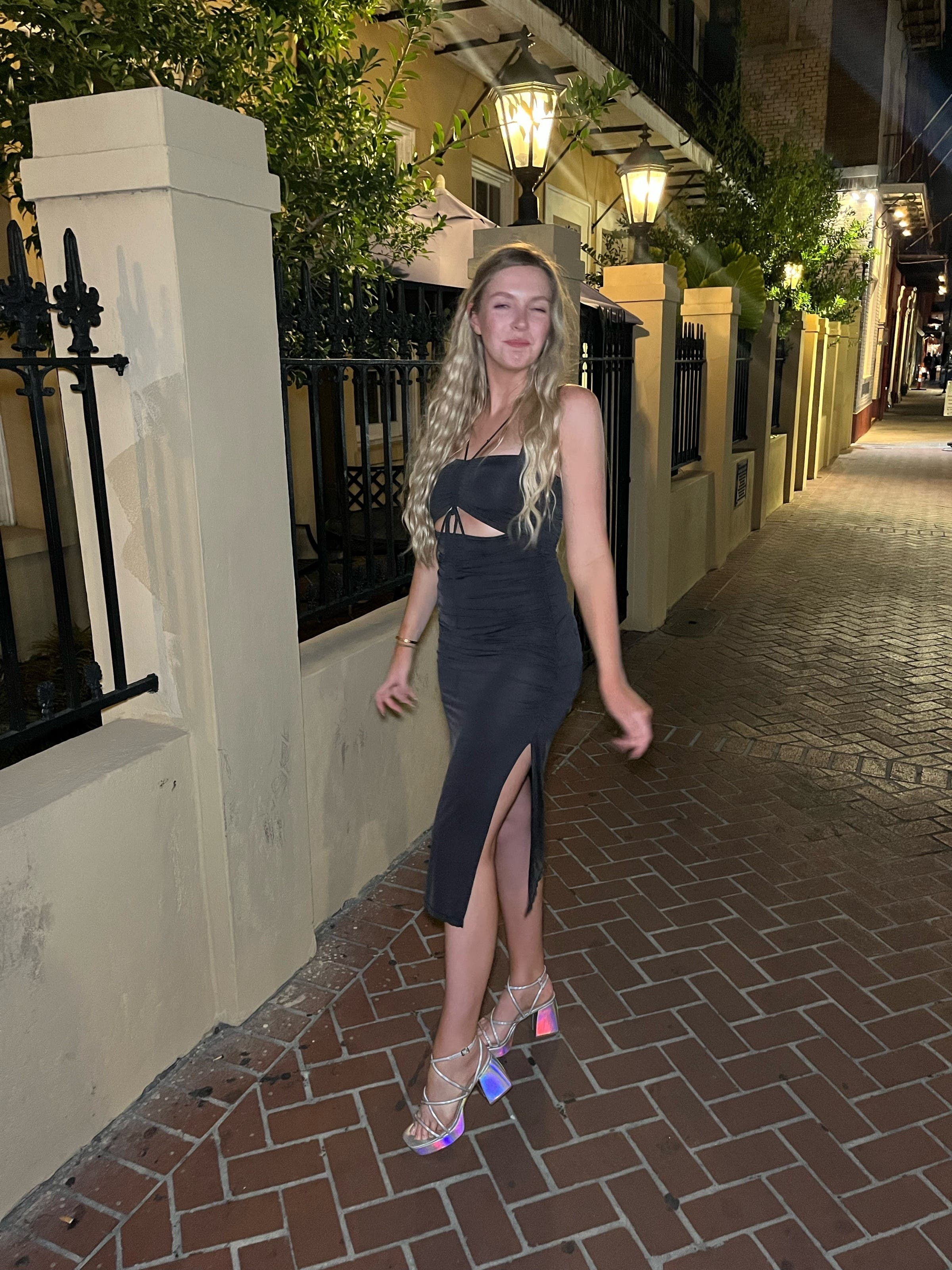 ワンピース AREA SS24 'Star Cut Out' dress (2401D22184 BLACK) Area Star Cutout Mini Dress – Antidote Fashion and Lifestyle