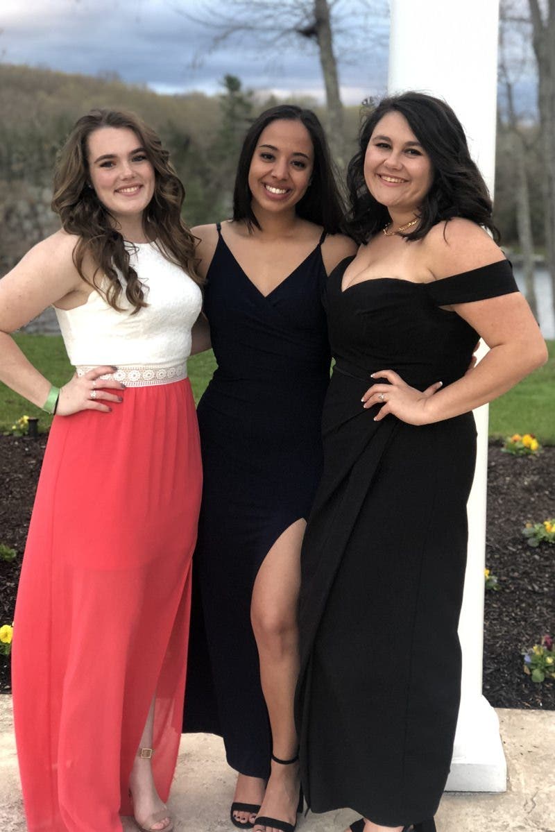 Amandaarango225@gmail.com