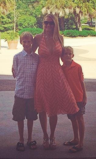 review thumbnail images 16