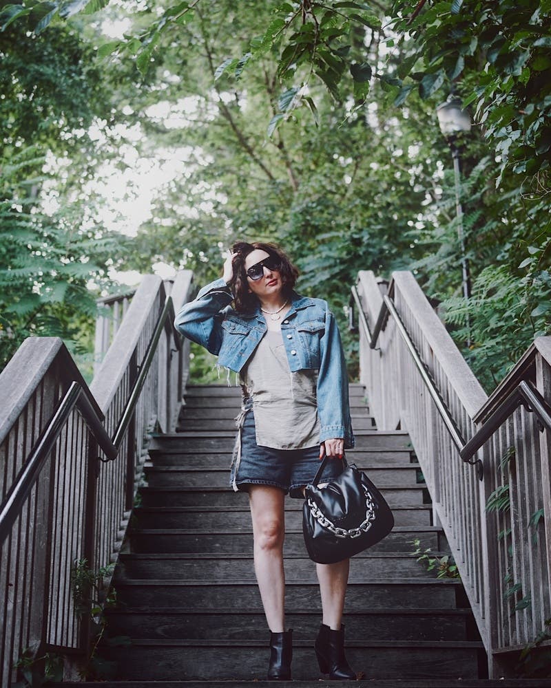 review thumbnail images 0