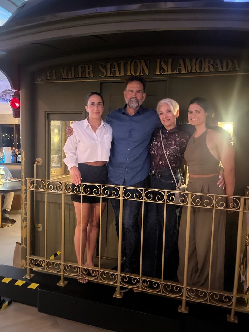 review thumbnail images 3