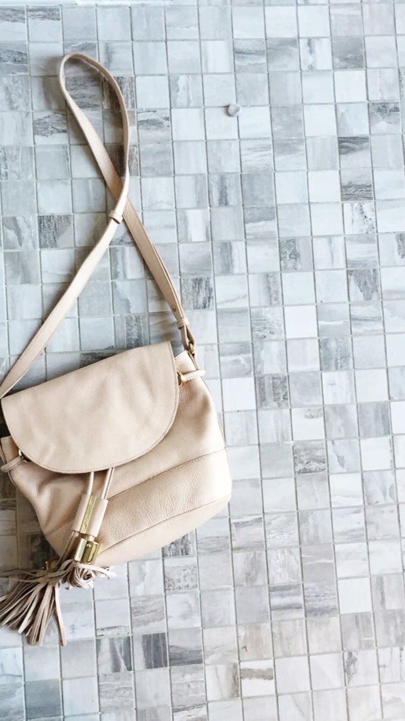 【SEE BY CHLOE】 装飾付き レザー ※送関込 SEE BY CHLOE/シーバイクロエ】からカメラレザーバックが入荷