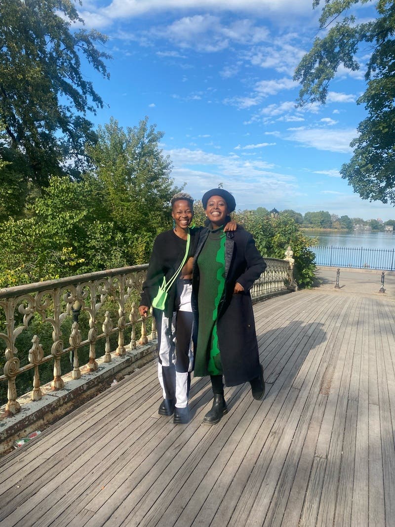 review thumbnail images 14