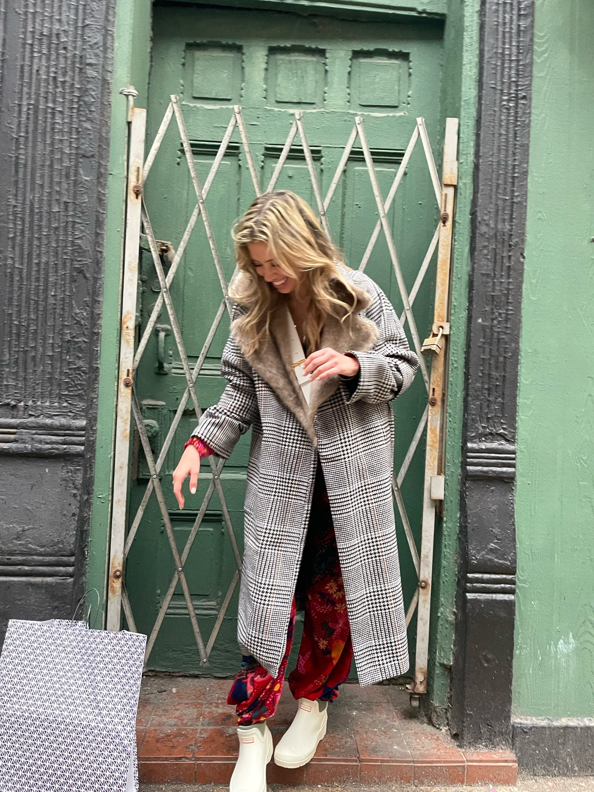 月末特価【レア】極美品 DIRK SCHONBERGERコート 48 アーカイブ Plaid Faux Fur Collared Coat by Victor Alfaro x RTR | Rent the Runway