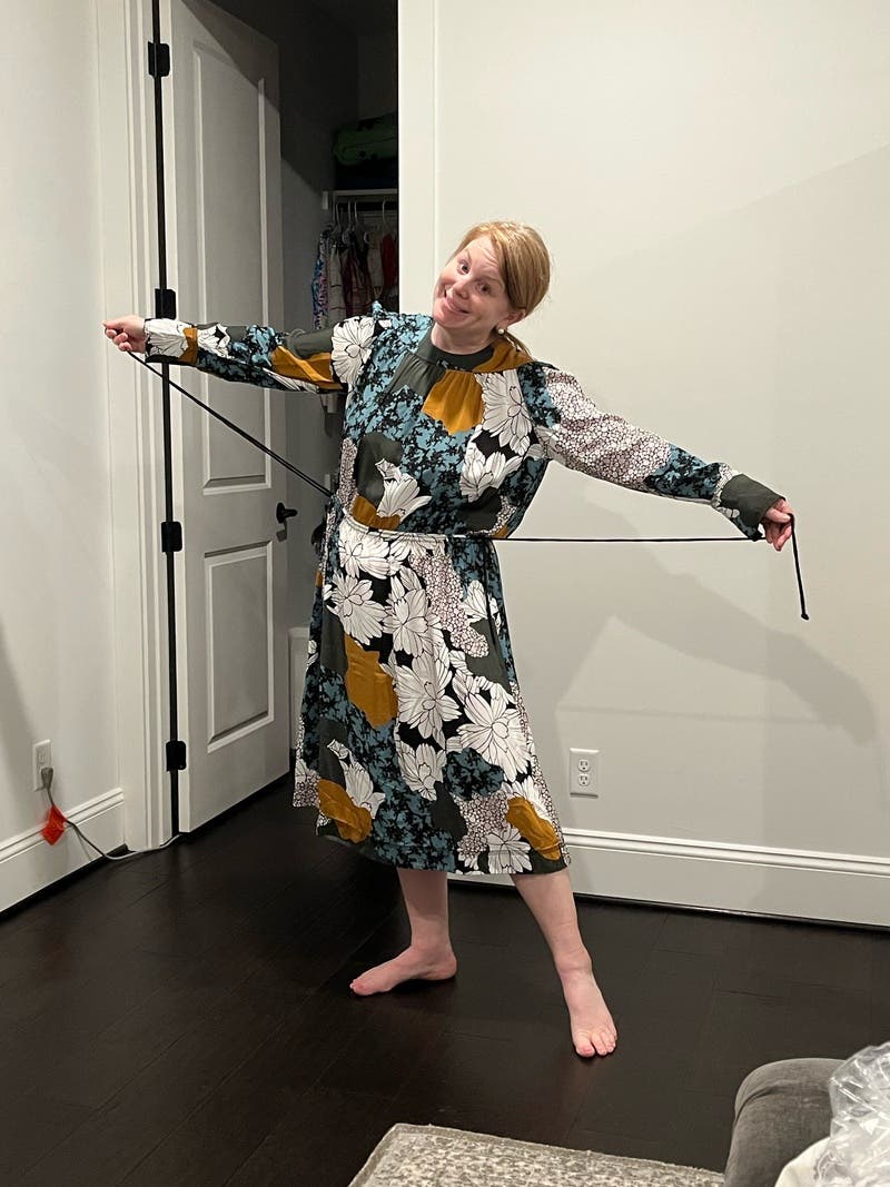 【SOMEWHERE BUTTER】Kathy Ribbon Blouse ★24 FW★ 追跡付 The Lizbeth Floral Ruffle Neck Peasant Blouse - FINAL SALE