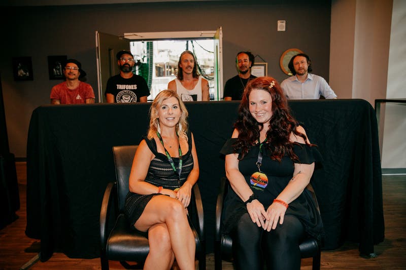 review thumbnail images 1