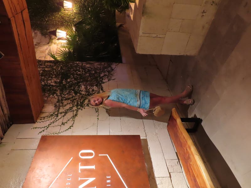 review thumbnail images 0