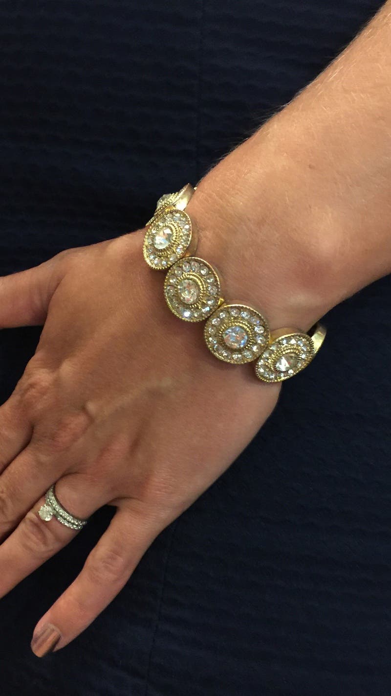 review thumbnail images 4