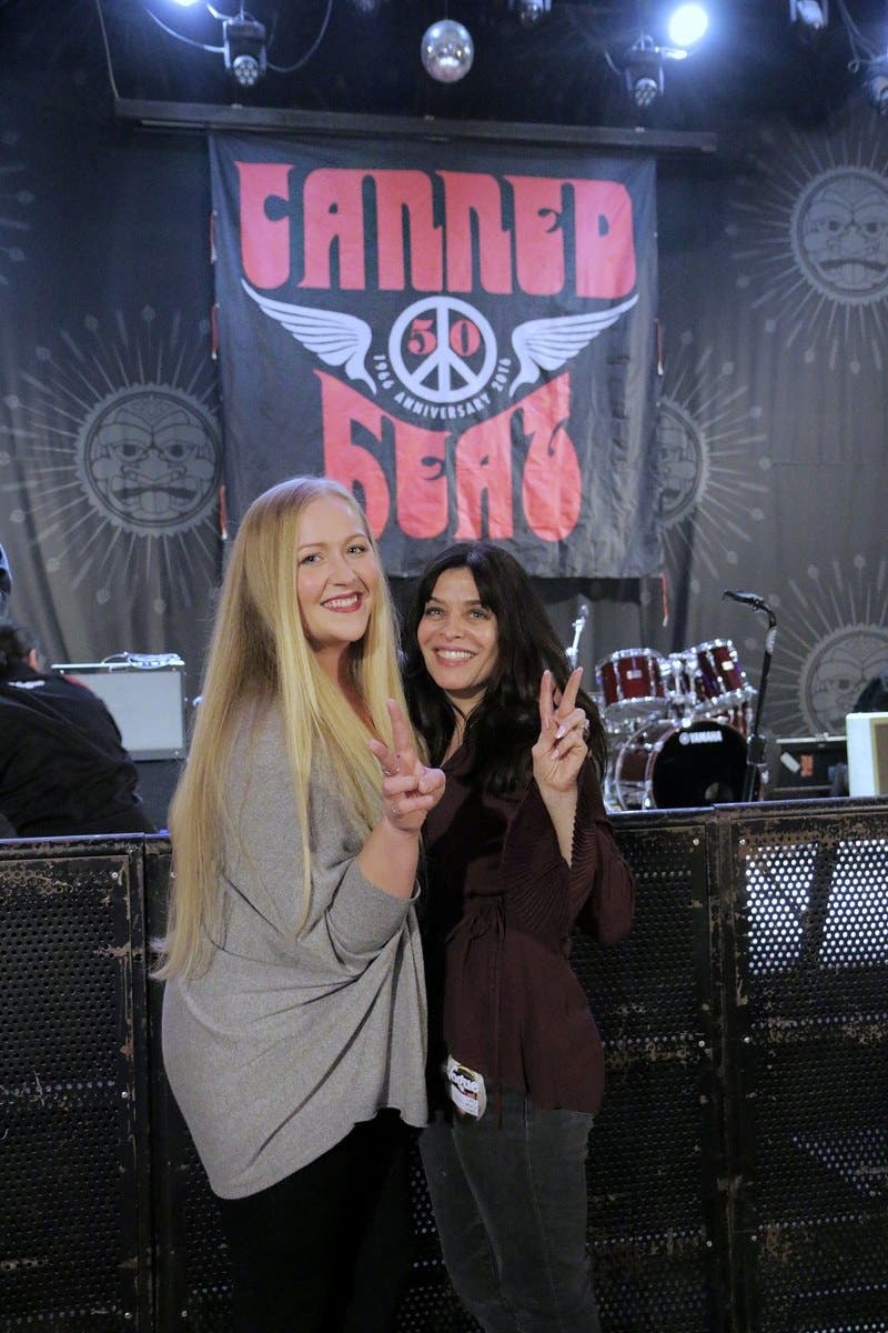 review thumbnail images 2