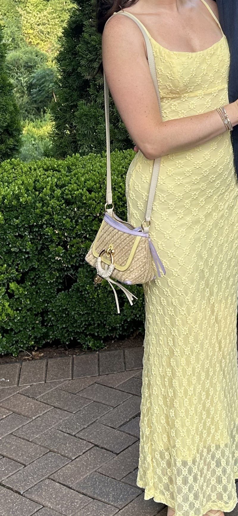 review thumbnail images 2