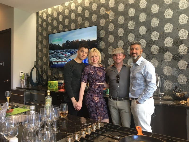 review thumbnail images 16