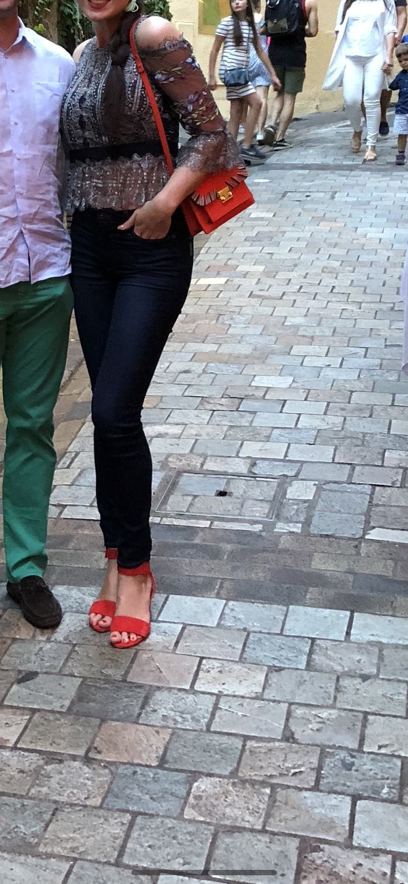 review thumbnail images 11