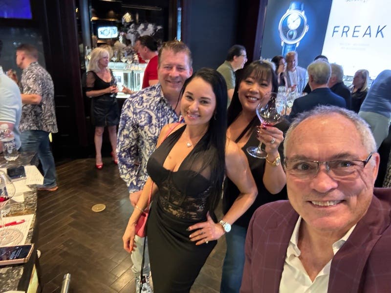 review thumbnail images 0