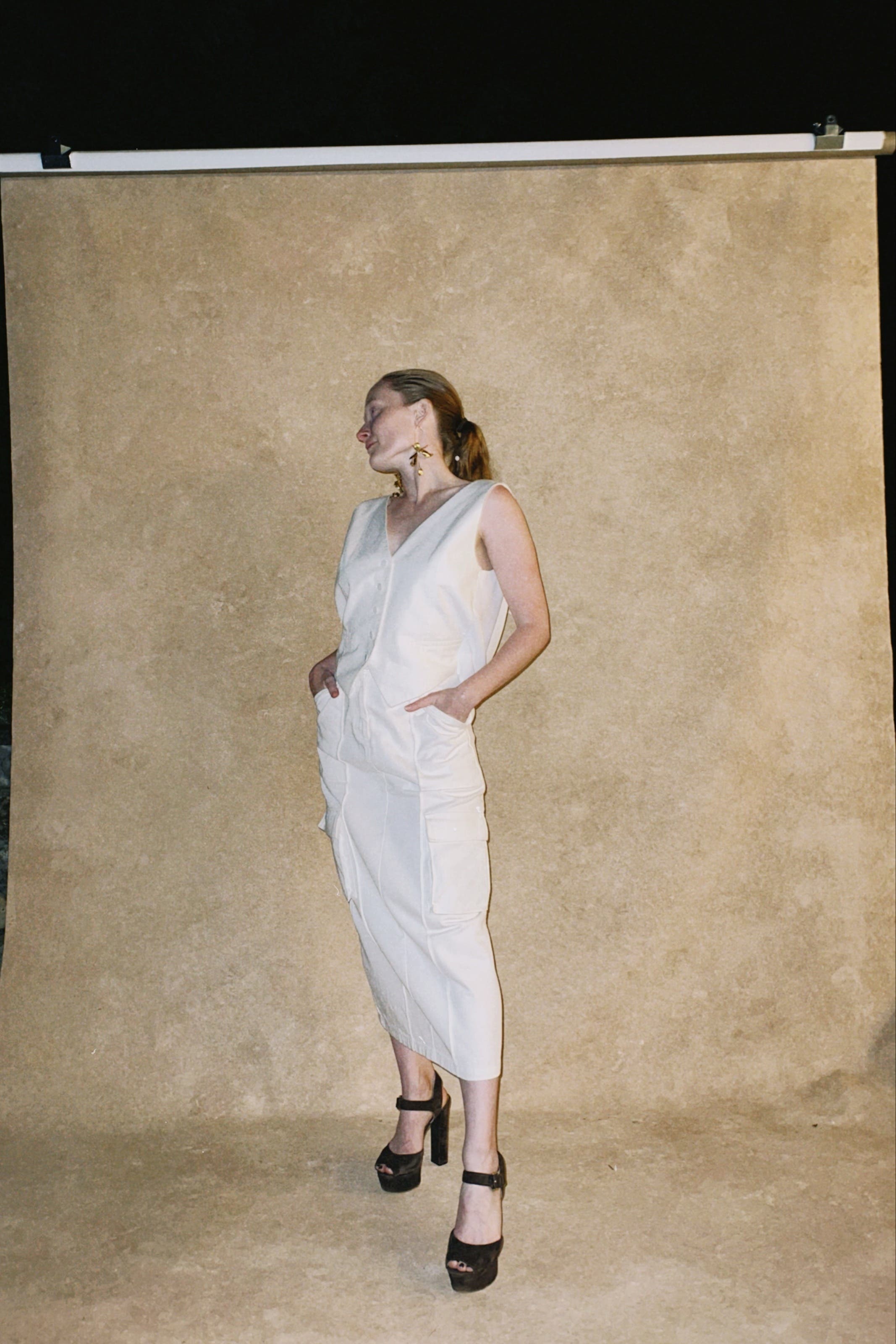 【Nina Ricci】 Cadyベスト Cady Drapped Open-Back Vest by Nina Ricci | Rent the Runway