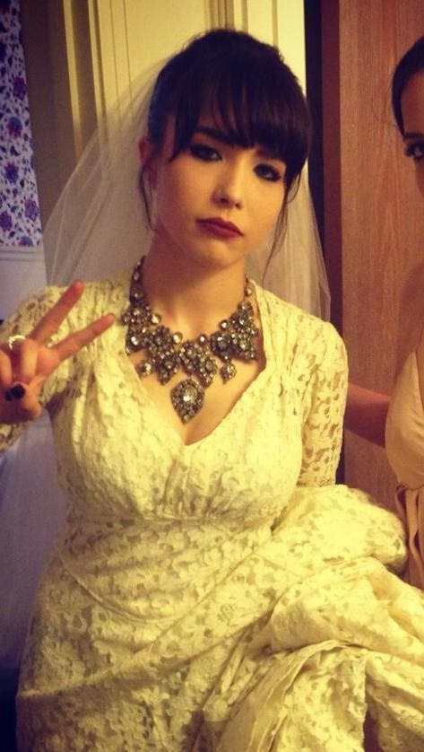 review thumbnail images 1