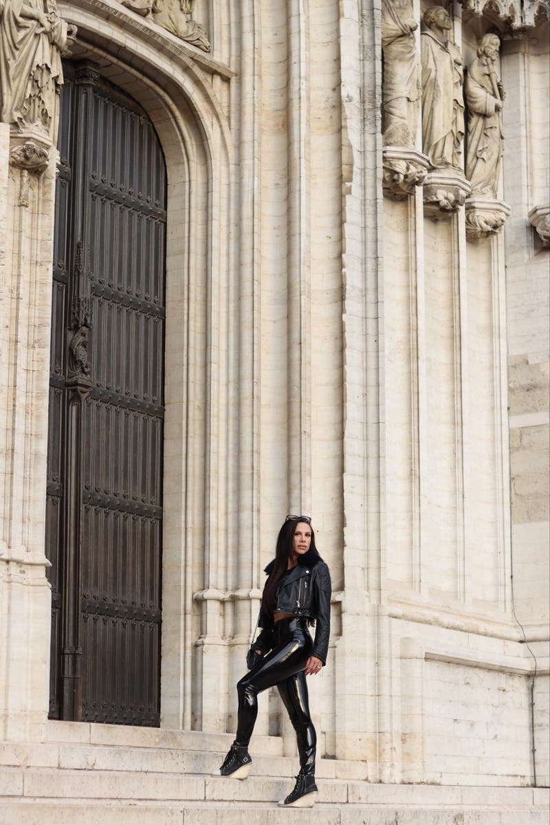 review thumbnail images 2