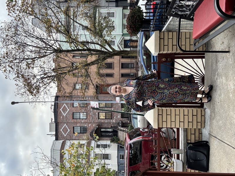 review thumbnail images 1