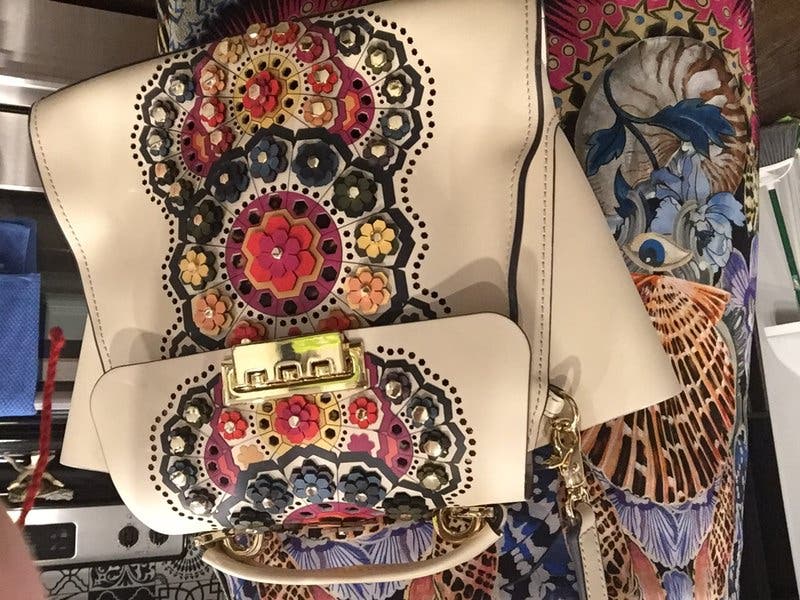 review thumbnail images 0