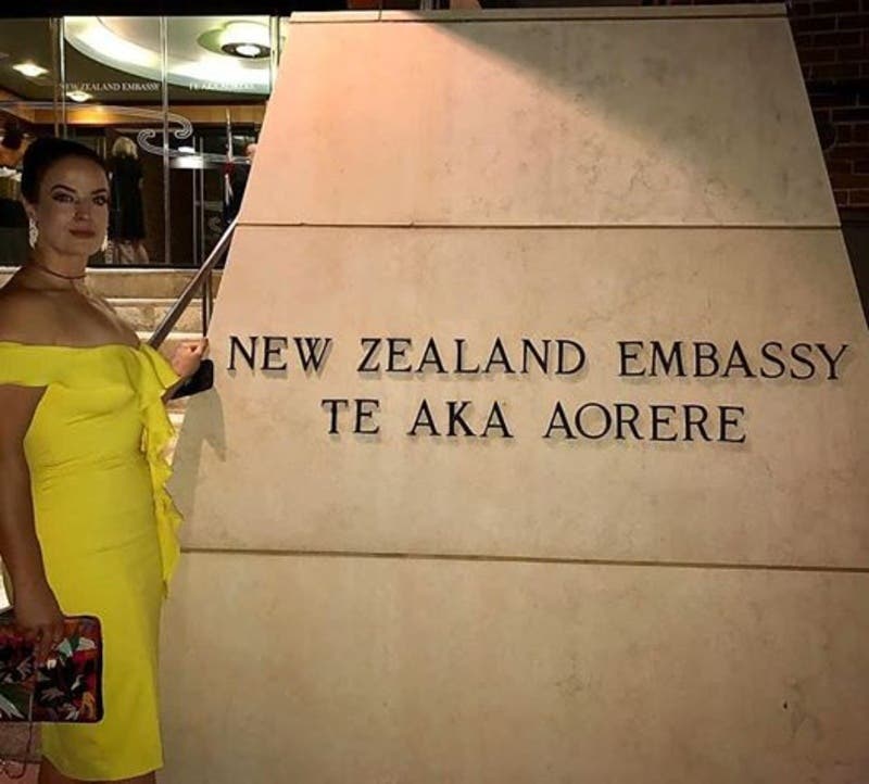 review thumbnail images 6