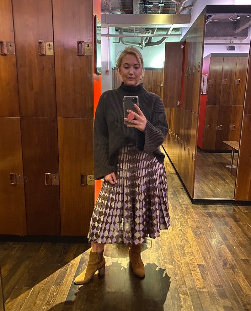 【Baum und Pferdgarten】 Cyrillaプリーツミディスカート Cyrilla Skirt by Baum und Pferdgarten | Rent the Runway