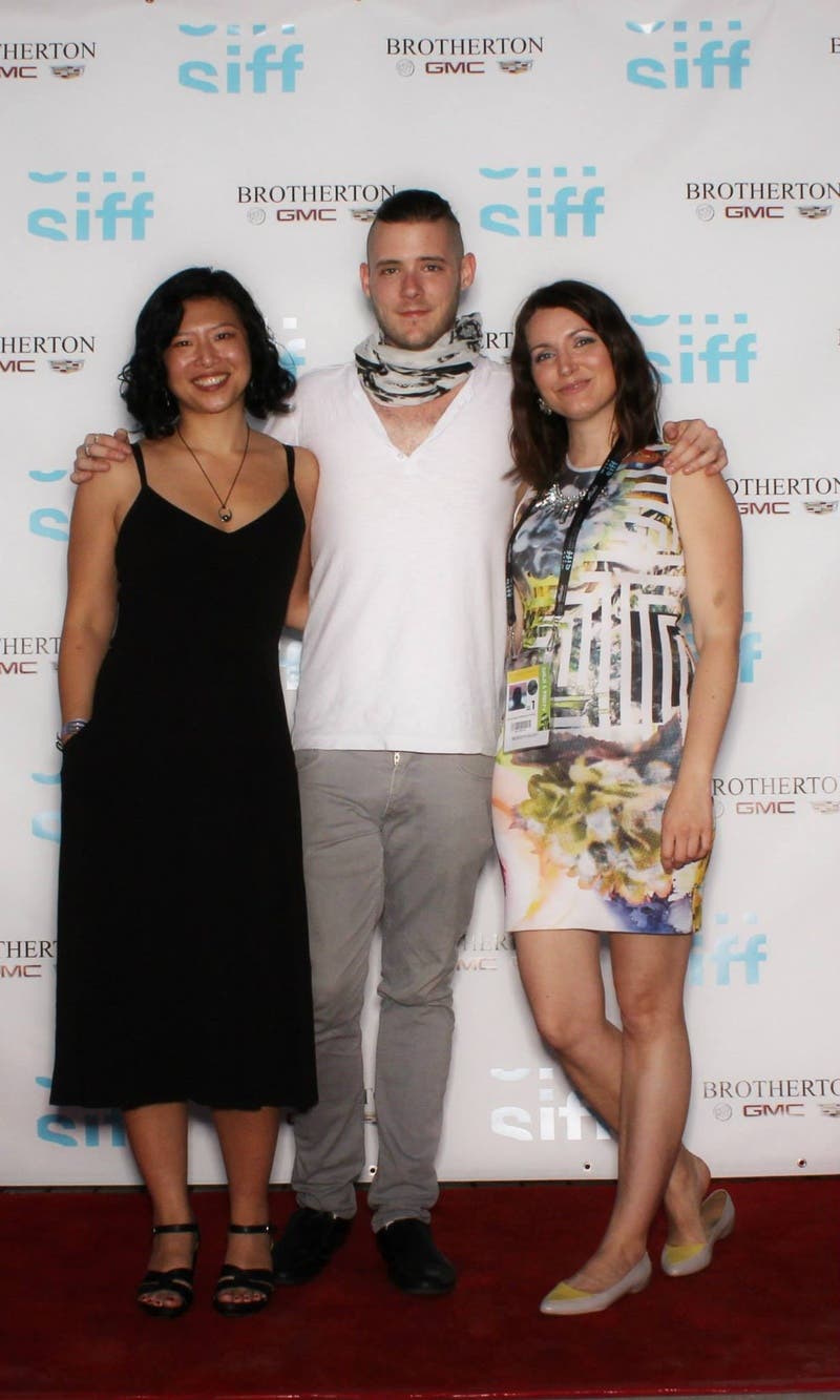 review thumbnail images 18