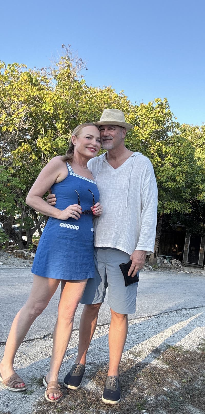 review thumbnail images 1