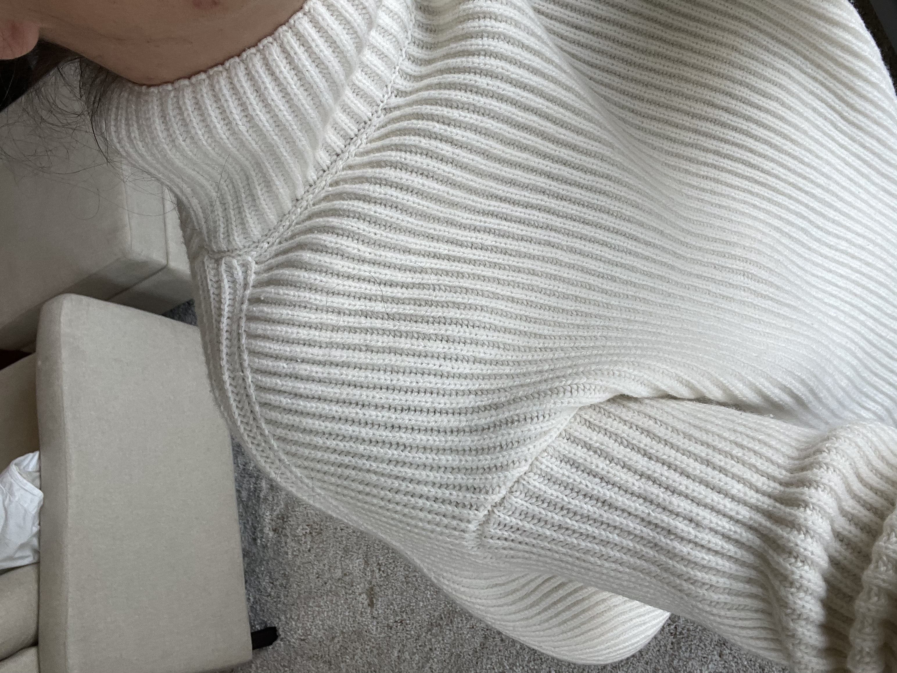 玲奈1322 White Ribbed Turtleneck by Nina Ricci | Rent the Runway