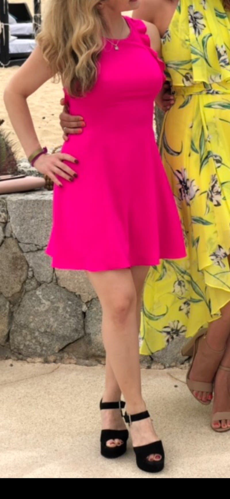 Nicole 
